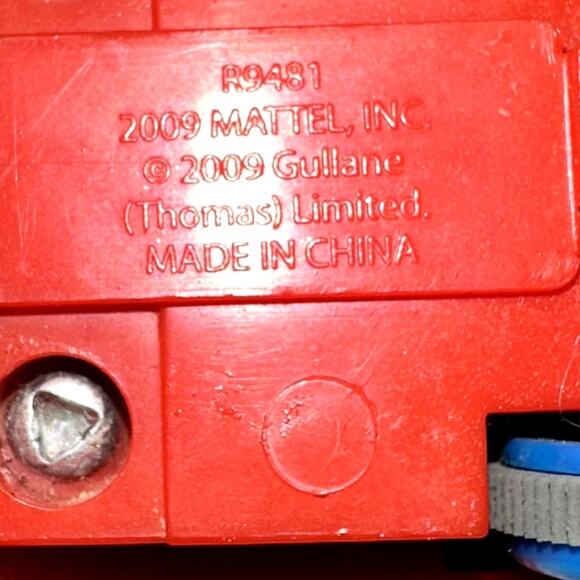 Thomas the Train Trackmaster Motorized Tank Engine Friends #1 2009 & Cargo Car - Picture 8 of 11